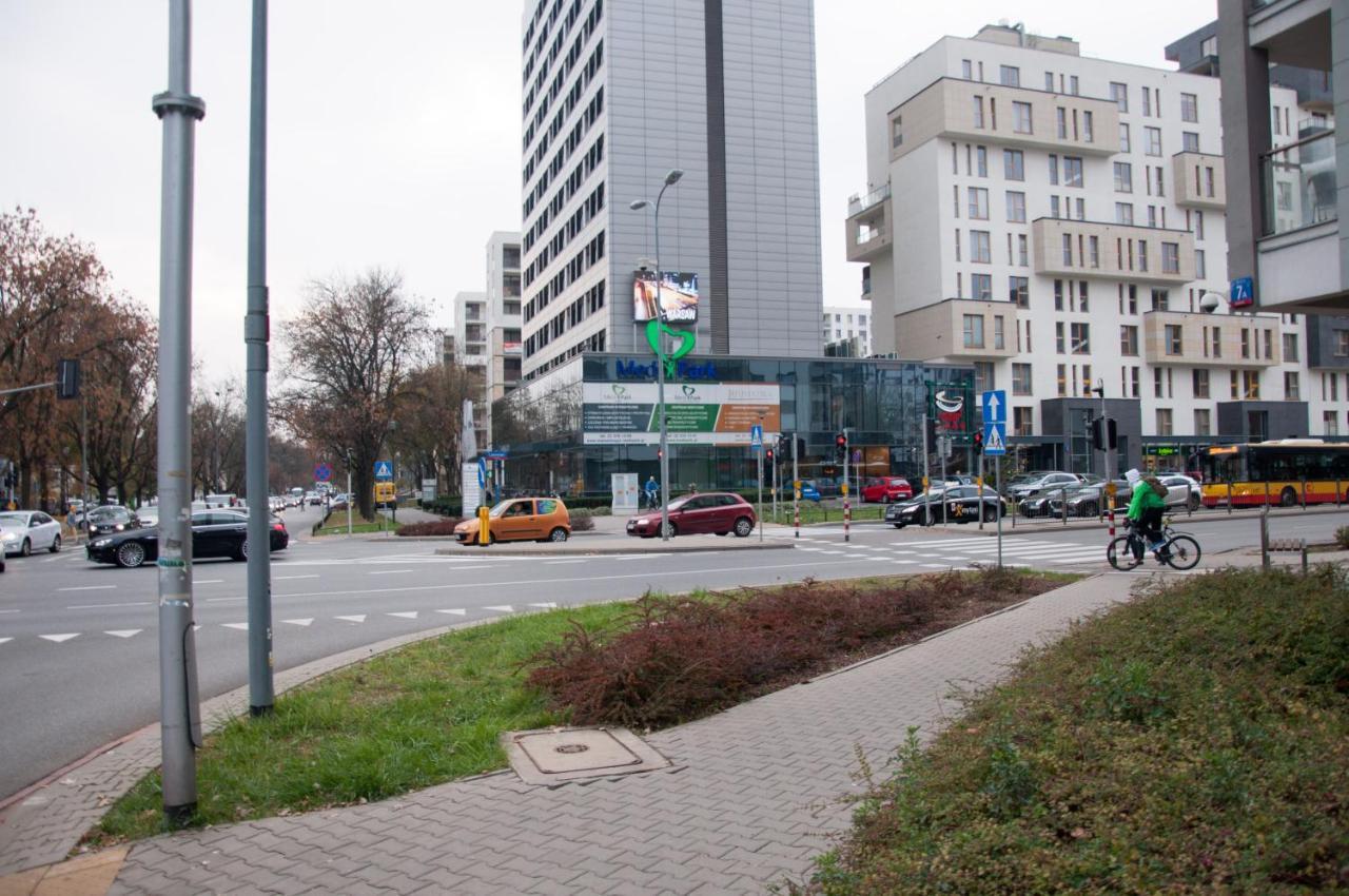 Apartament Cybernetyki Mokotow وارسو المظهر الخارجي الصورة